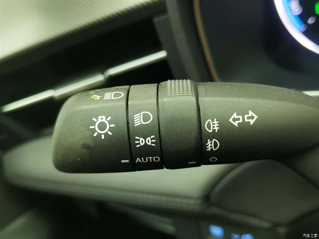 Toyota Avalon, 2021 21