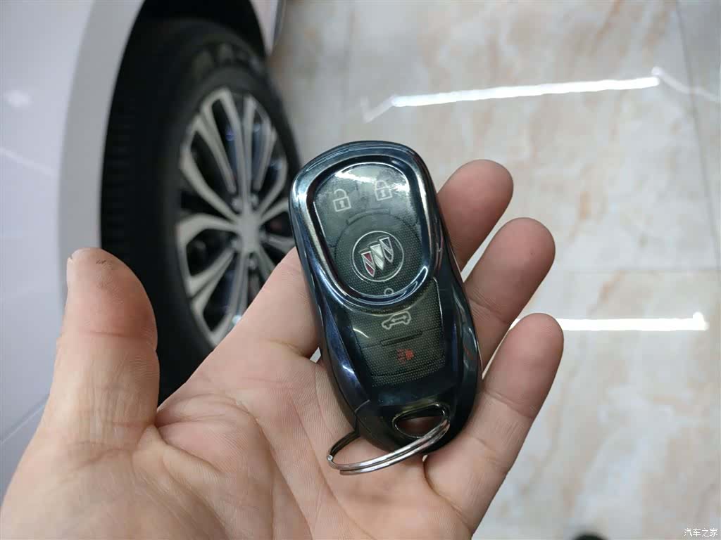 Buick GL8, 2023 17