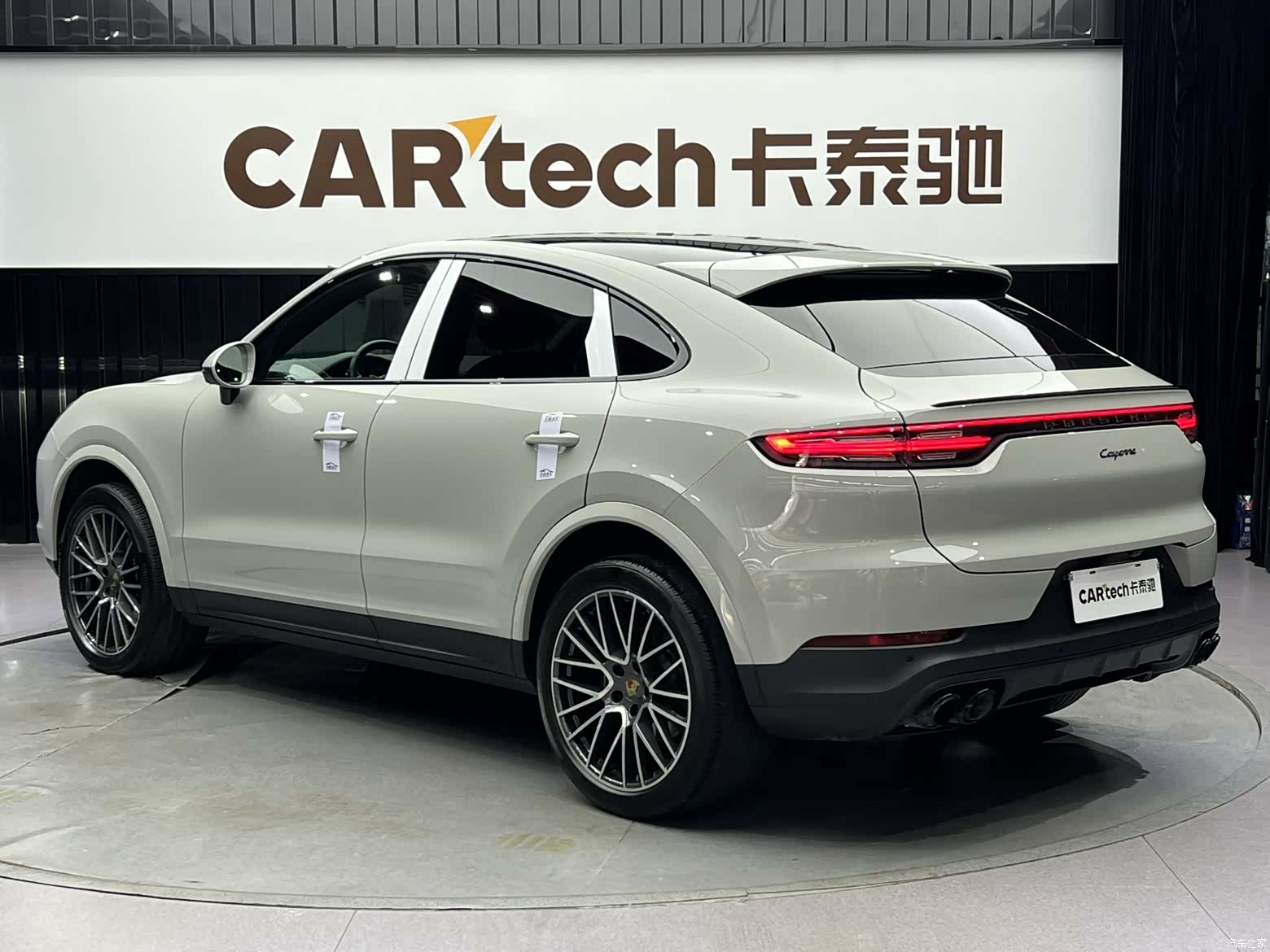 Porsche Cayenne, 2022 4