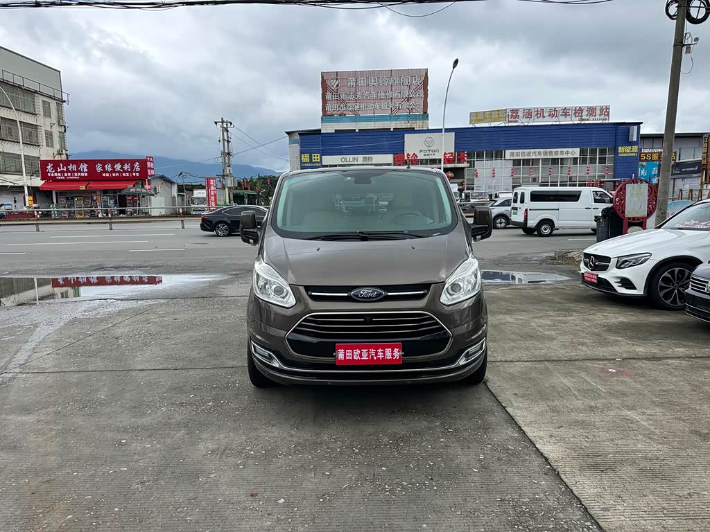 Ford Tourneo