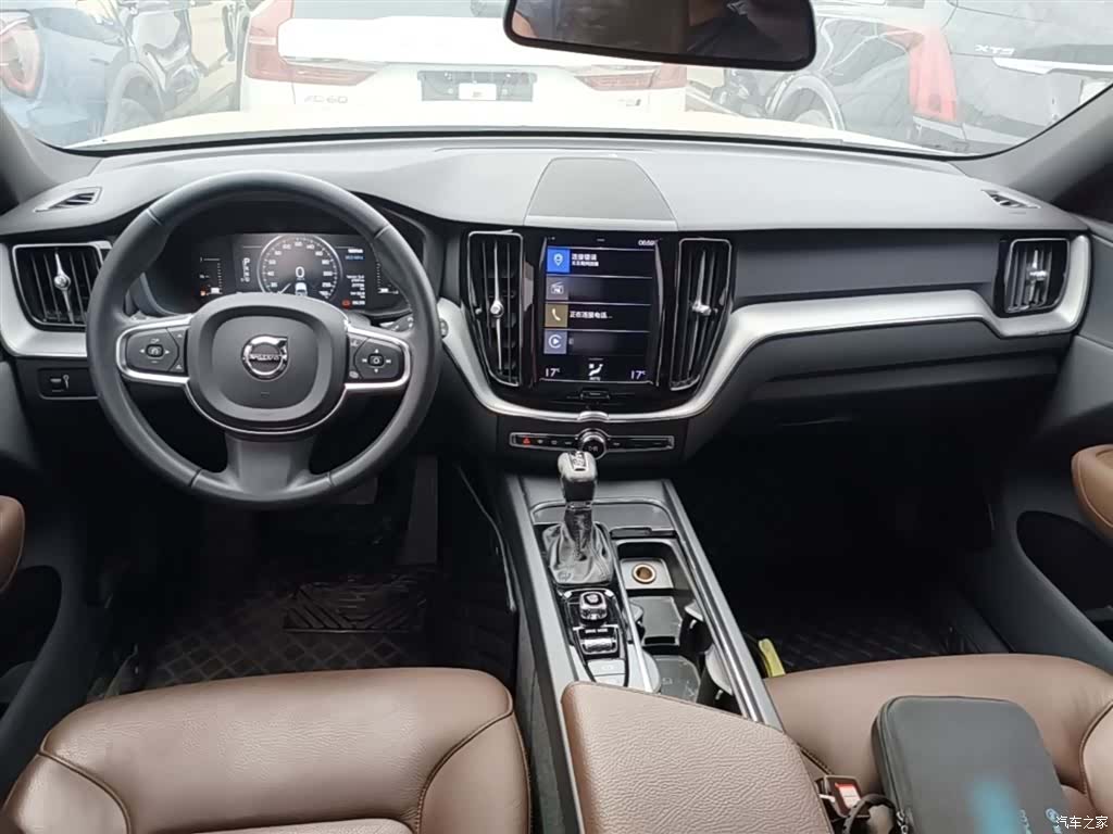 Volvo XC60, 2020 10