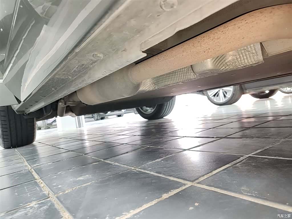 Li Auto ONE, 2023 21