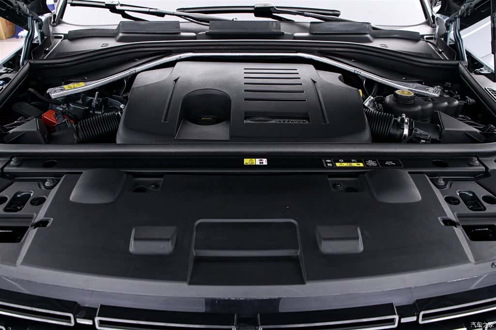 Land Rover Range Rover, 2024 17