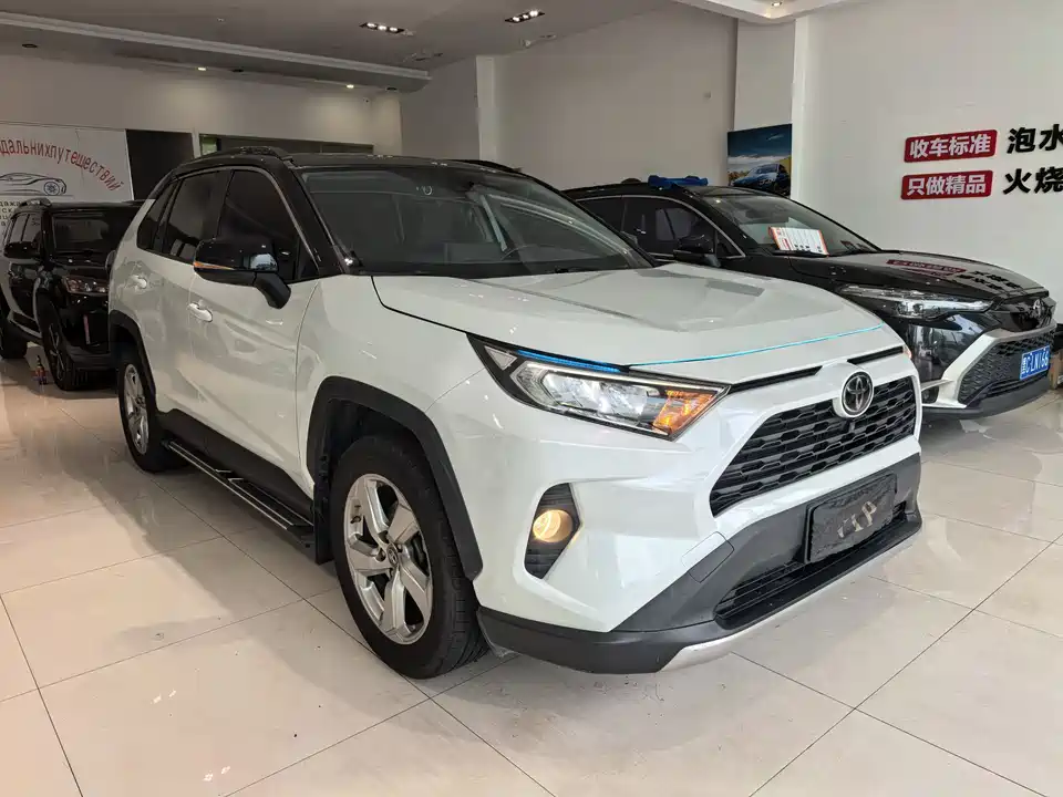 Toyota RAV4 Rongfang
