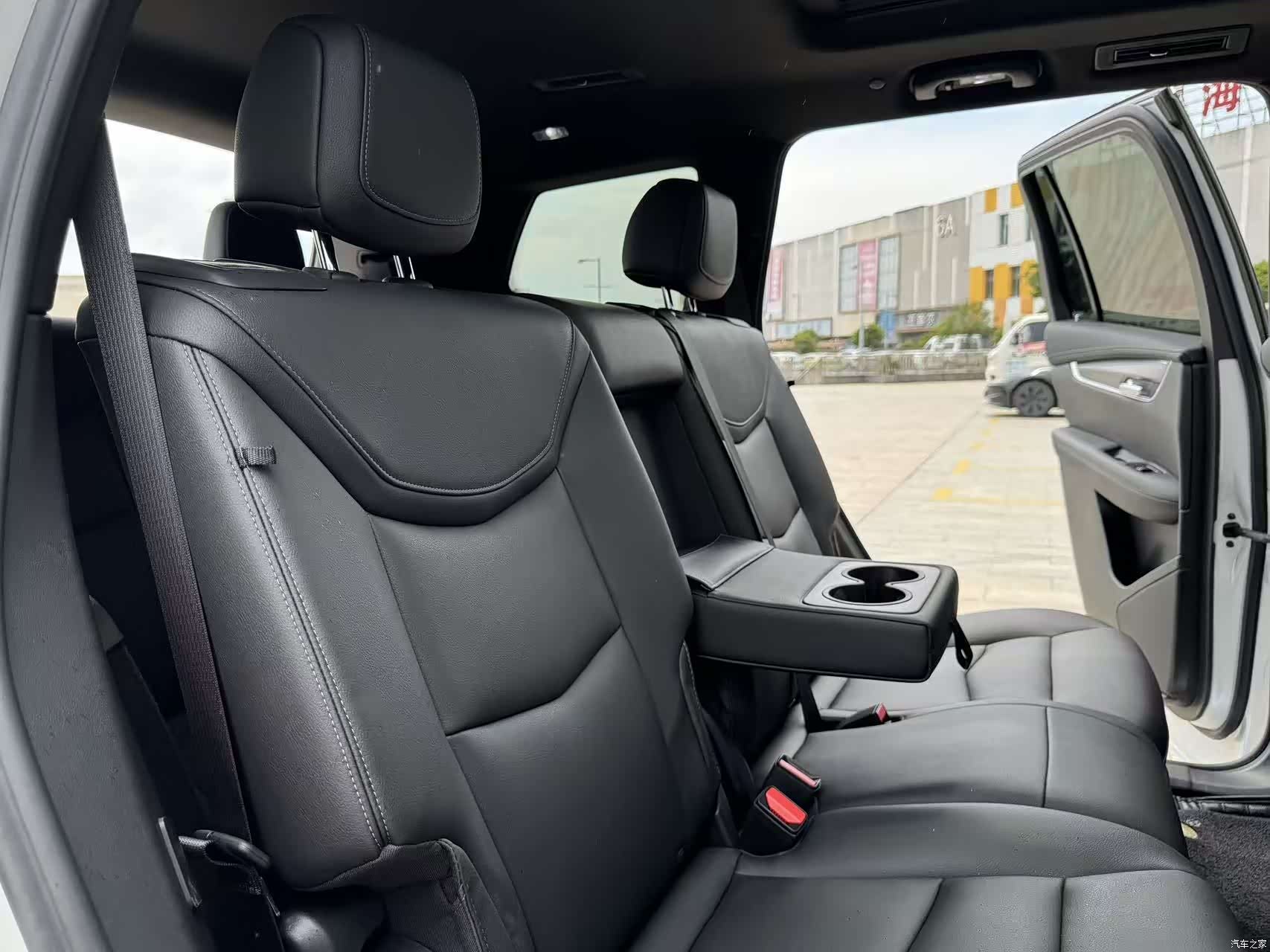 Cadillac XT6, 2021 24