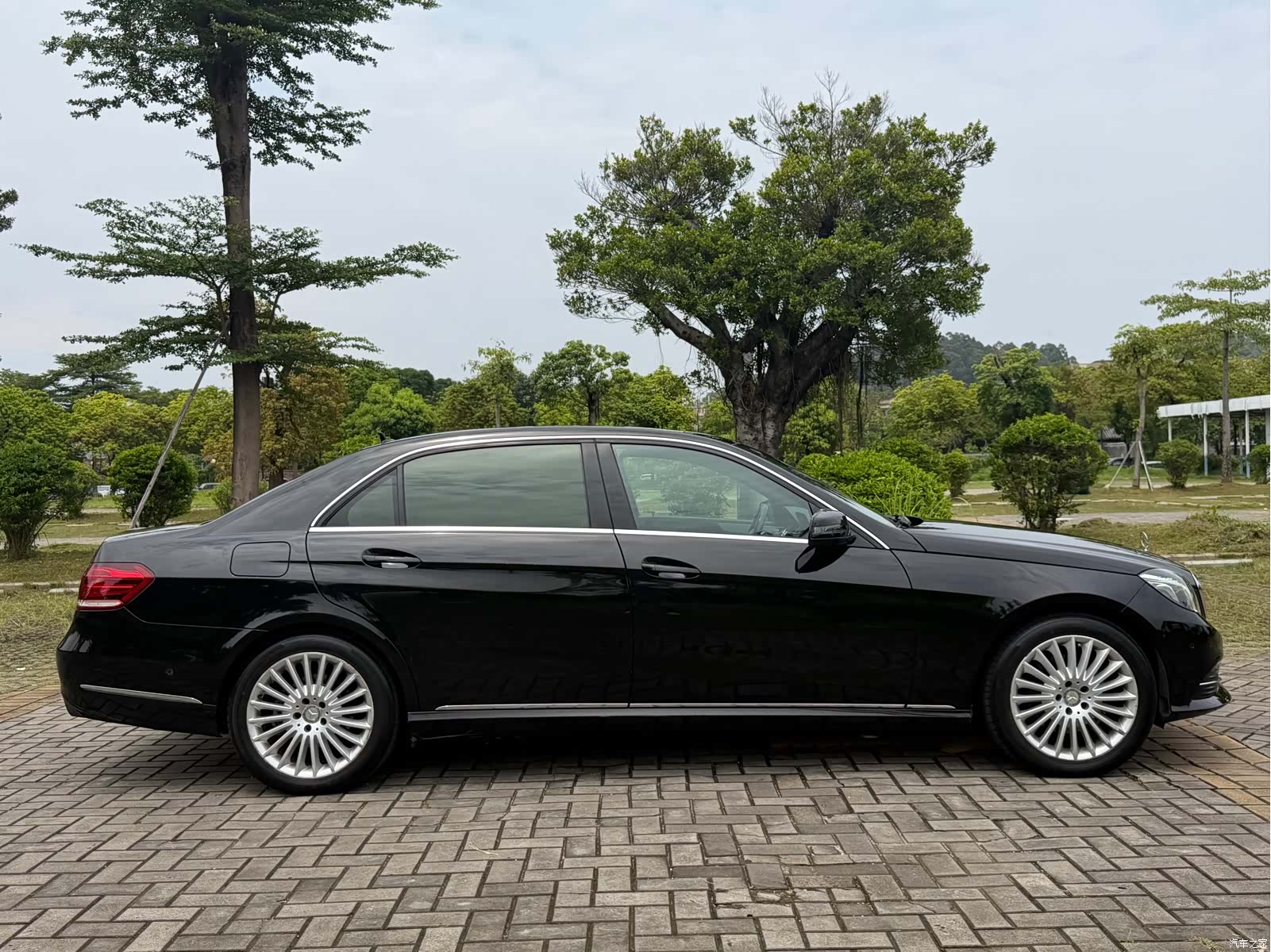 Mercedes-Benz E-Class, 2014 8