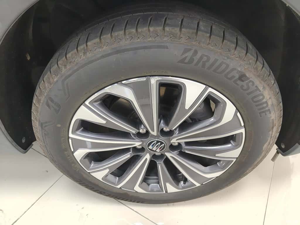 Buick Envision, 2025 26