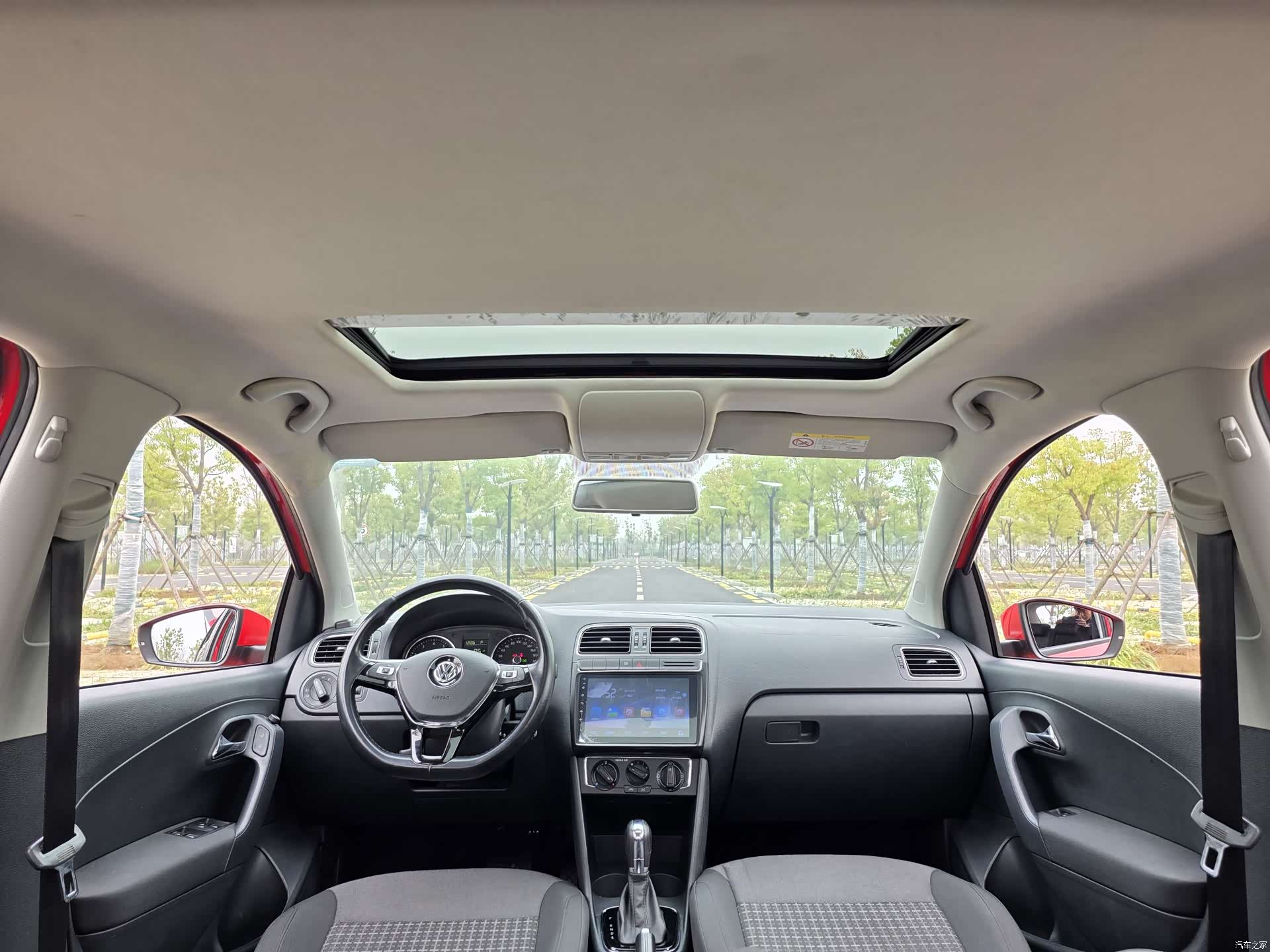 Volkswagen Polo, 2017 13