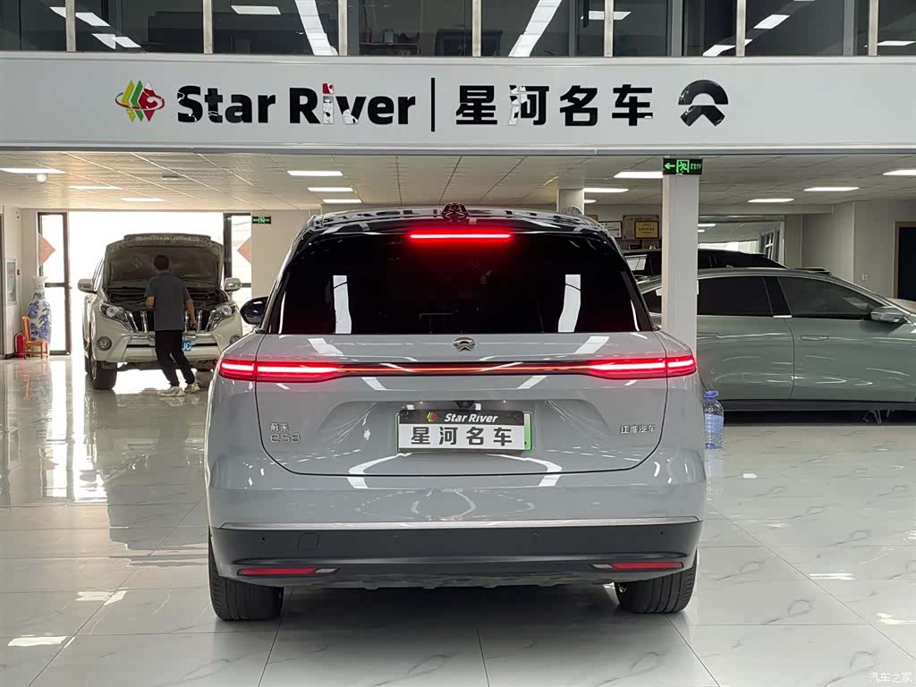 NIO ES8, 2023 все фото
