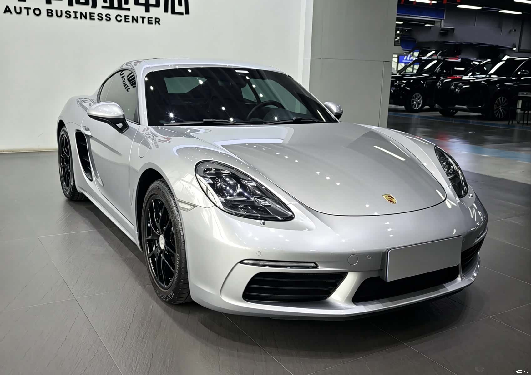 Porsche Cayman, 2018 2