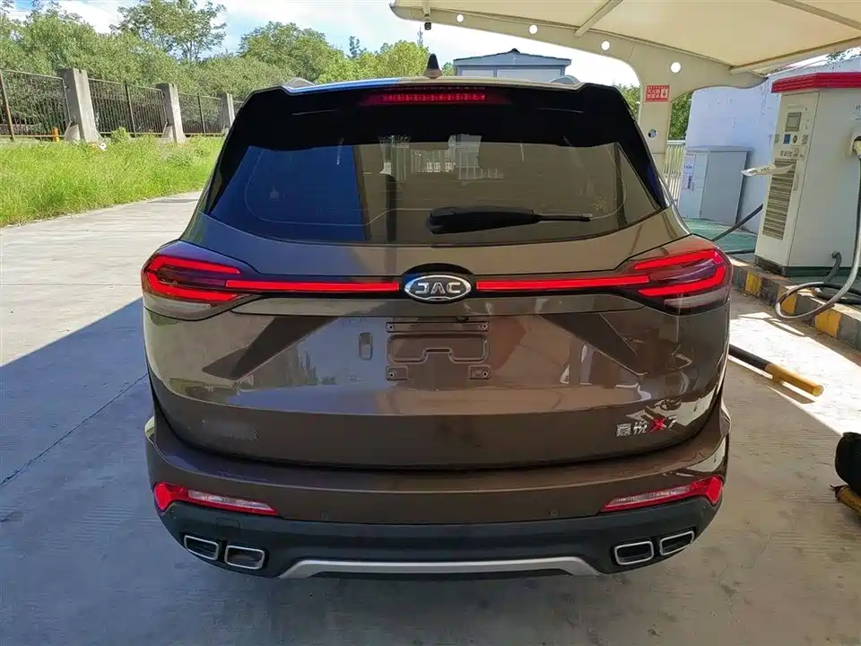 JAC Jiayue X7