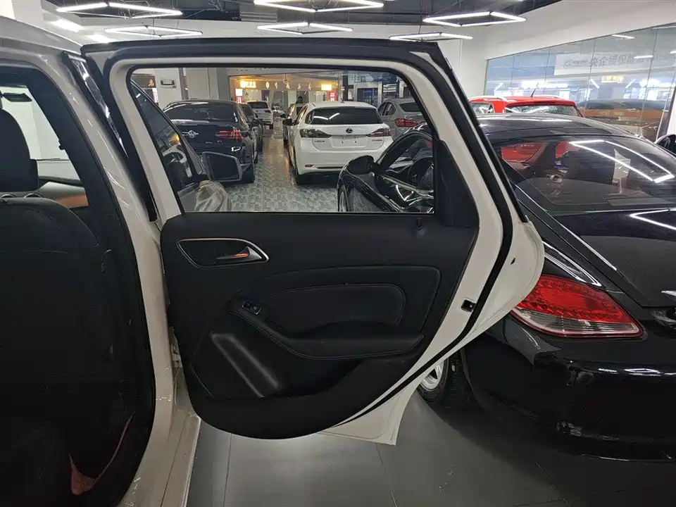 Mercedes-Benz Class B