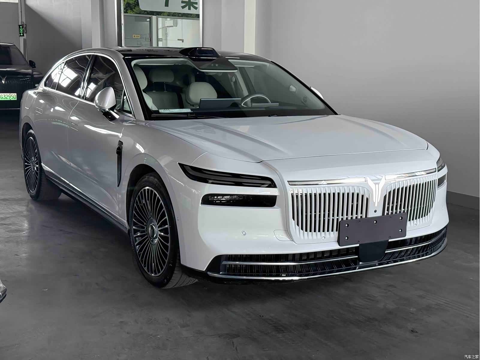 Voyah Passion, 2025 3