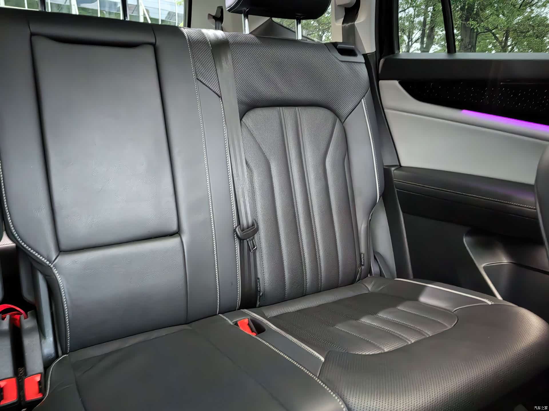 Volkswagen Teramont, 2021 32