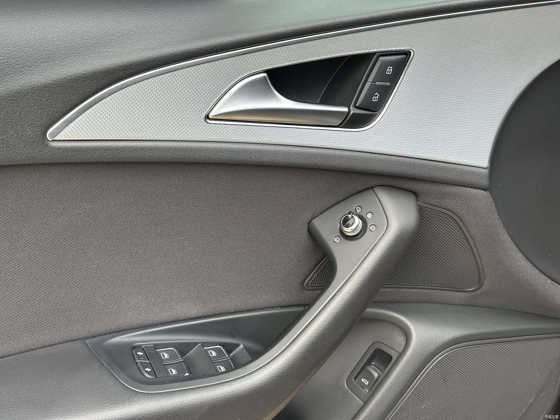 Audi A6L, 2016 8