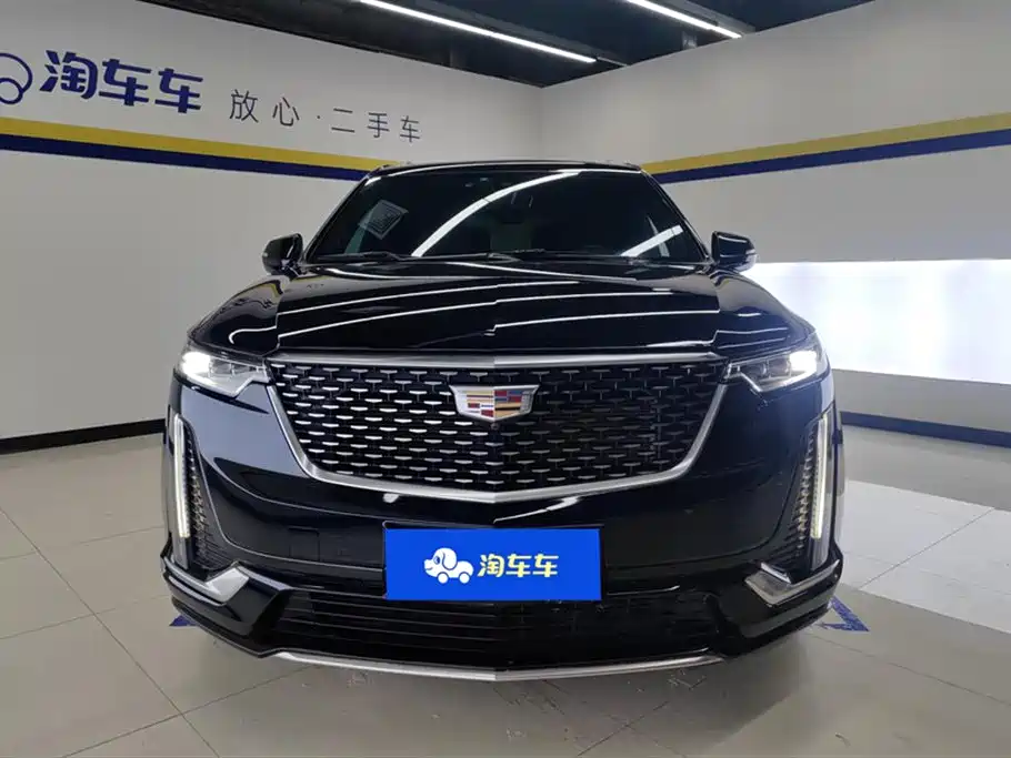 Cadillac XT6