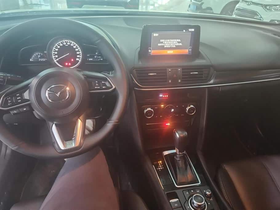 Mazda CX-4