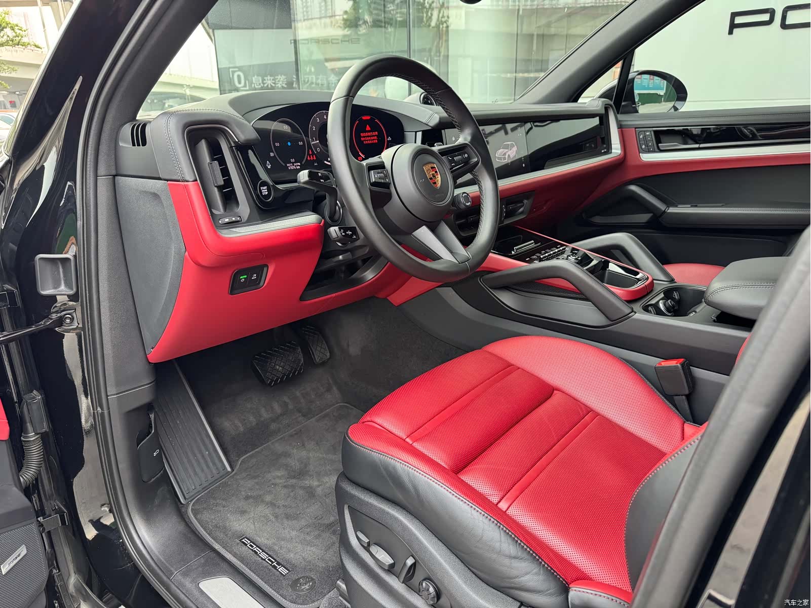 Porsche Cayenne, 2024 14