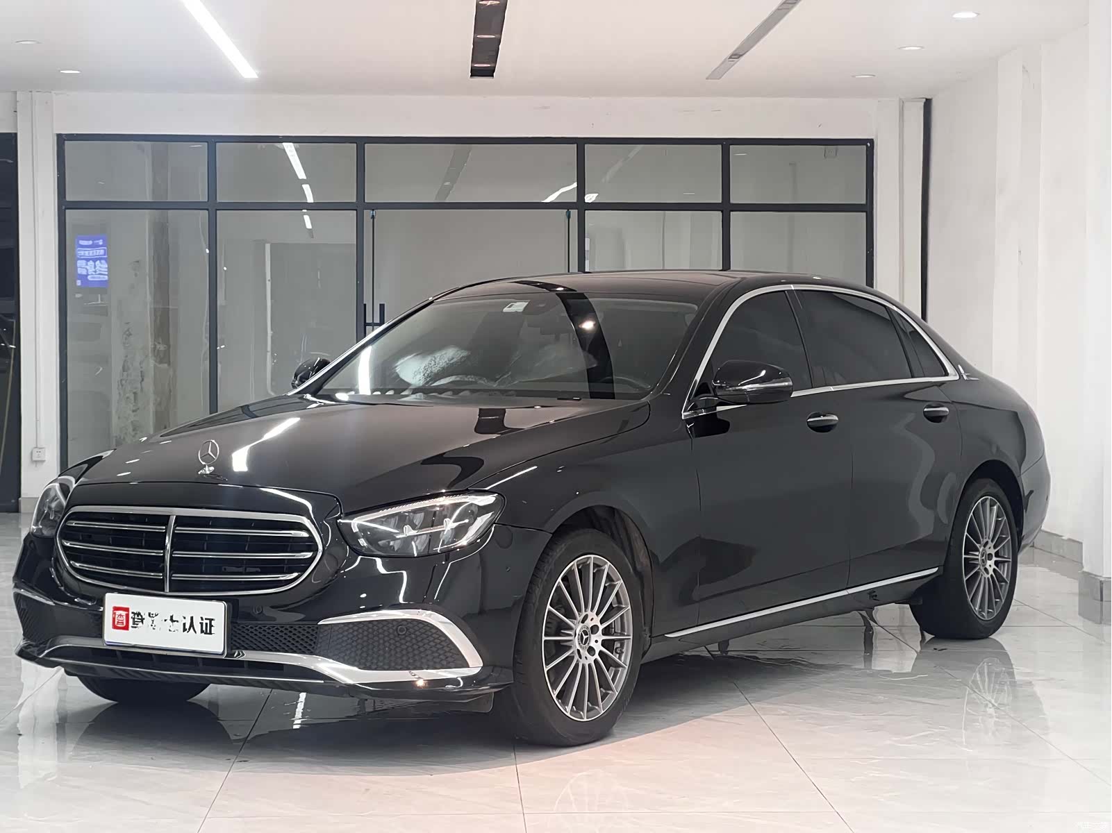 Mercedes-Benz E-Class, 2022 1