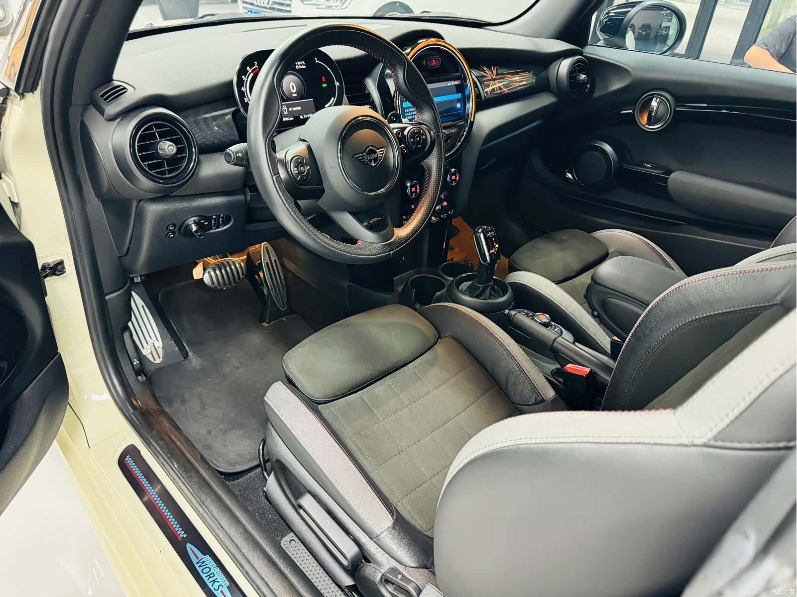 Mini Cooper, 2021 4