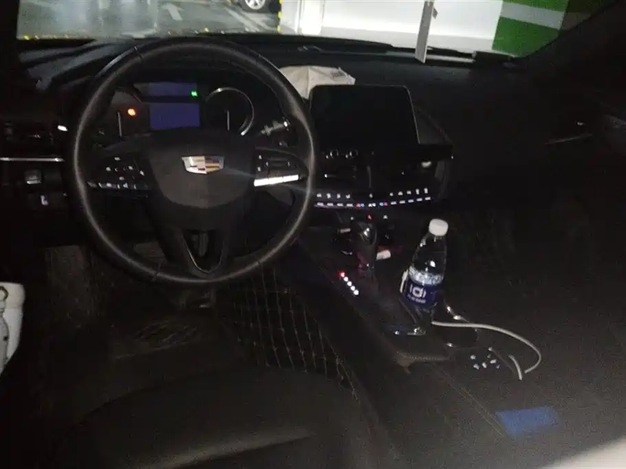 Cadillac CT4