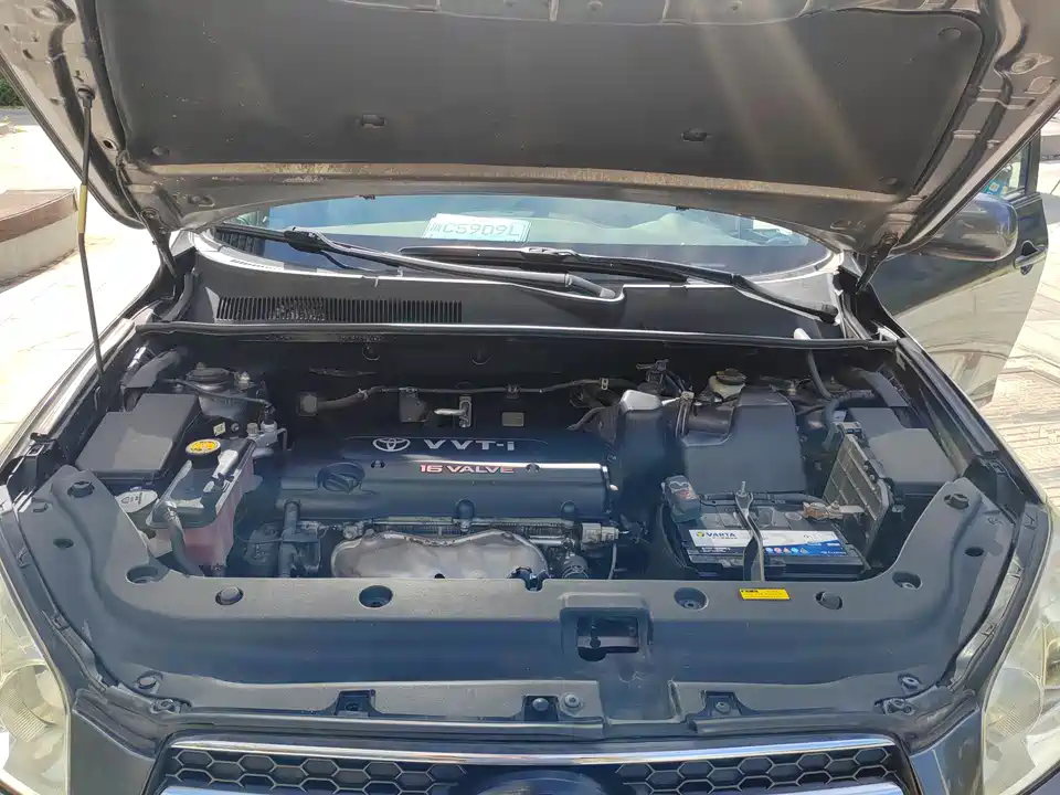 Toyota RAV4 Rongfang