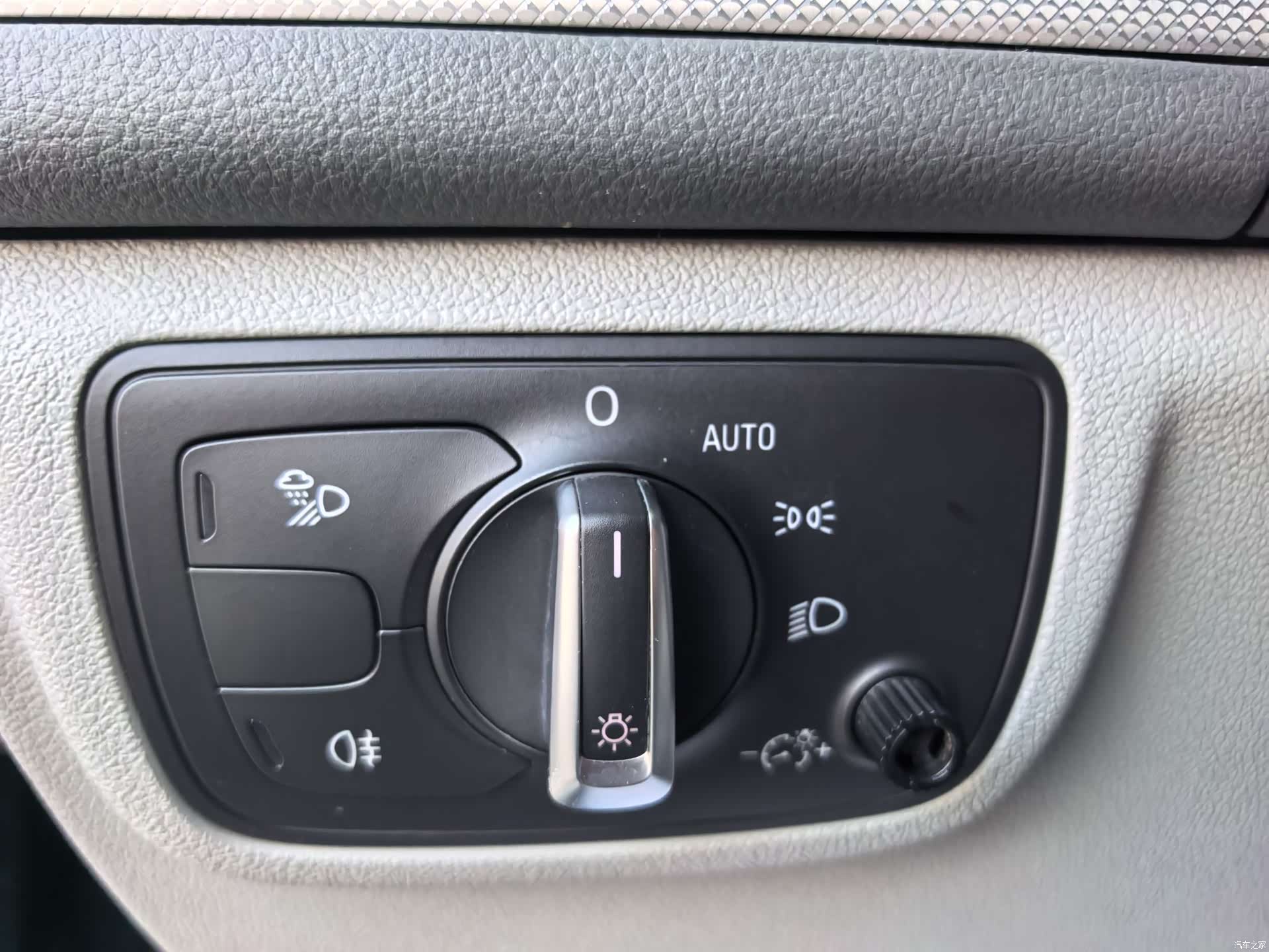 Audi A6L, 2014 14