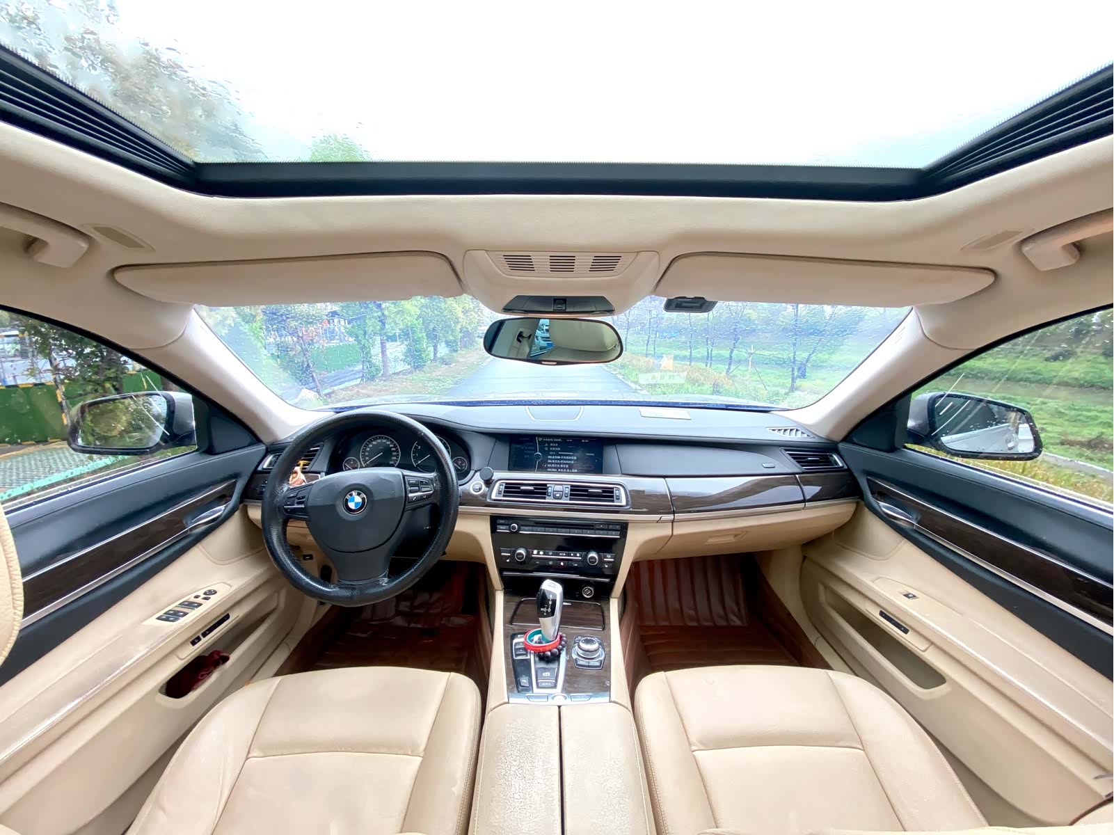 BMW 7 Series, 2011 8