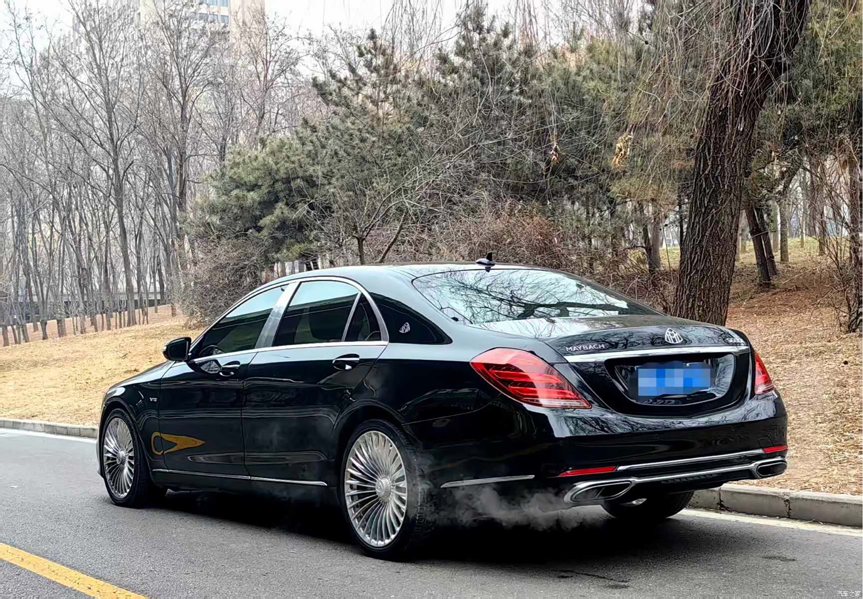 Mercedes-Benz S-Class, 2015 4