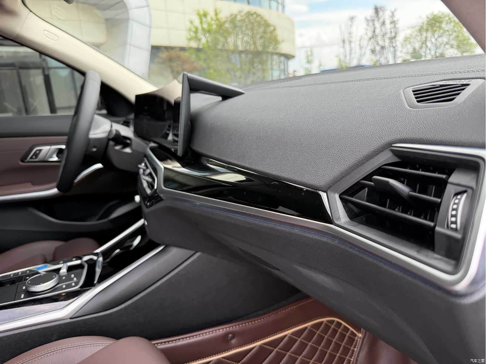 BMW i3, 2024 7