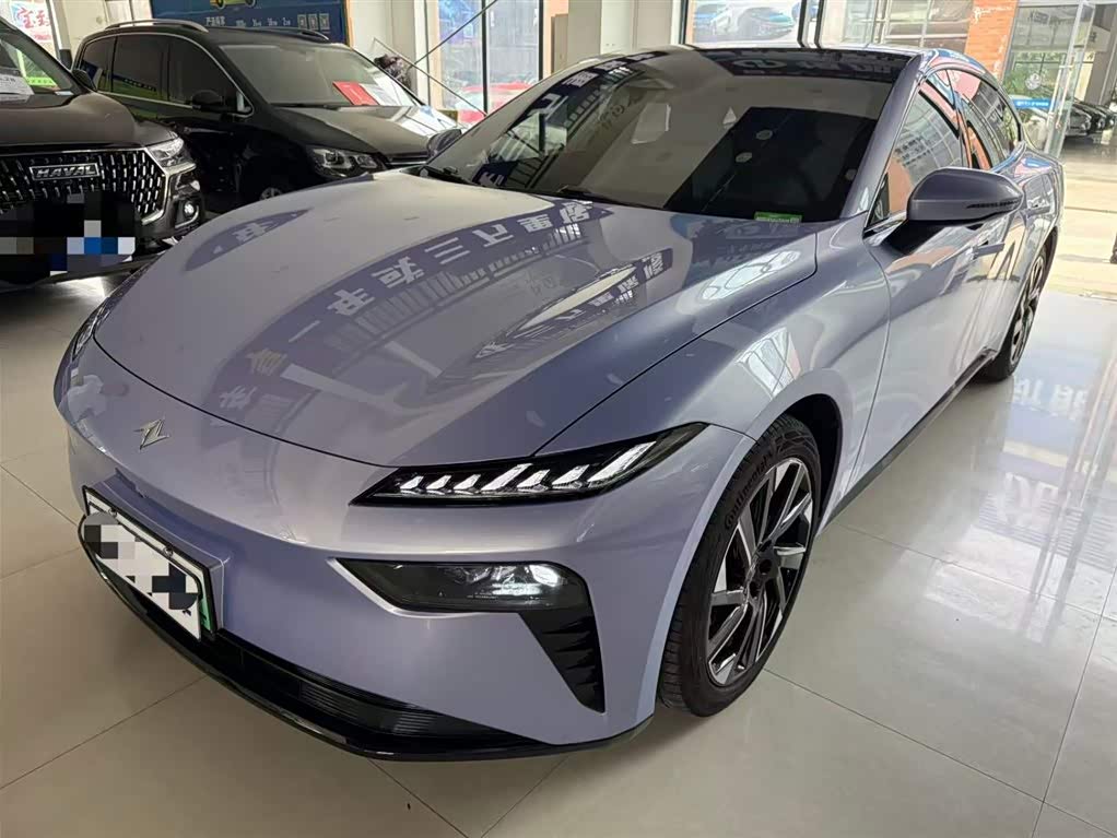 Dongfeng eπ007