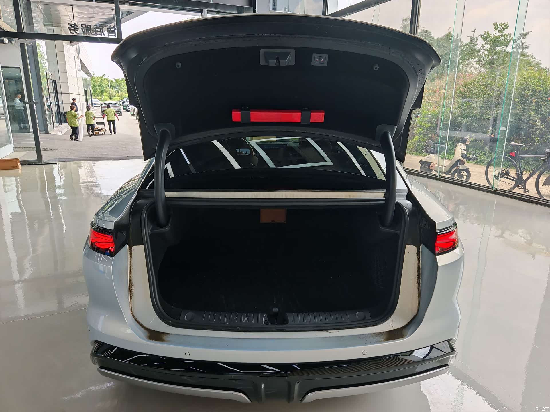 BYD Han, 2025 23