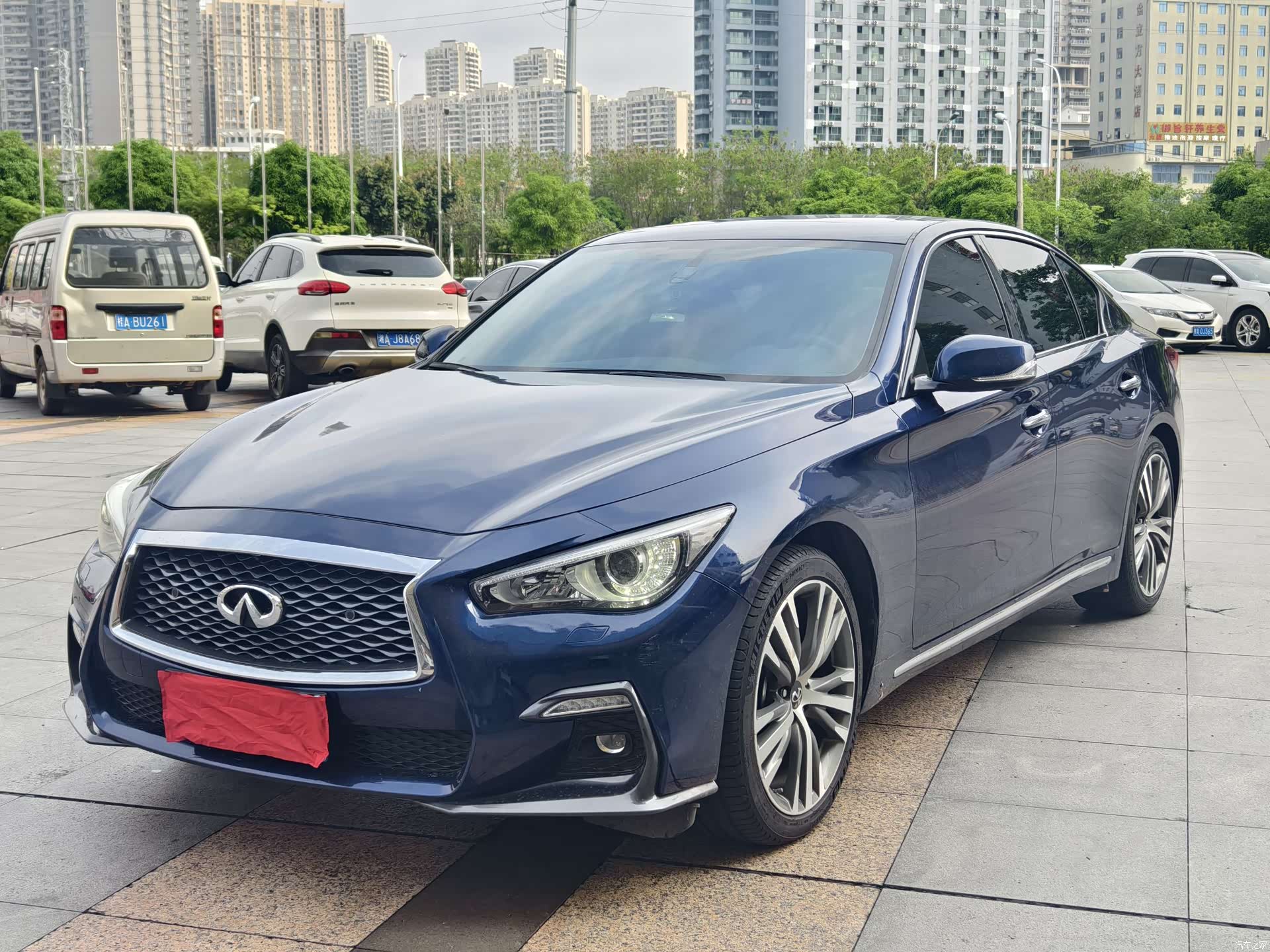 Infiniti Q50L, 2023 1