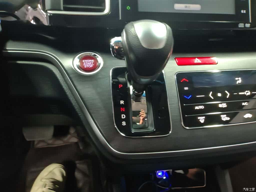 Honda Elysion, 2017 14