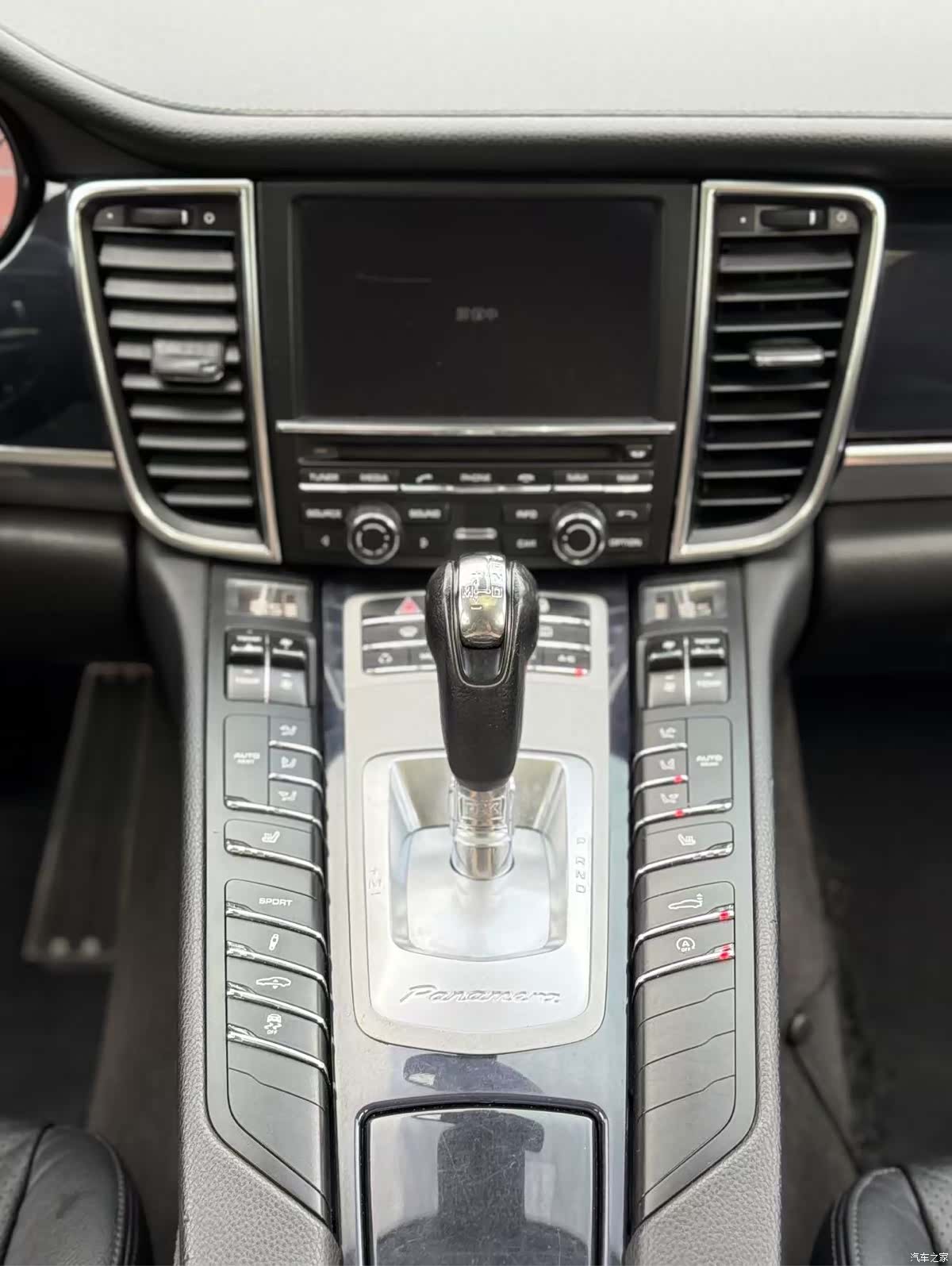 Porsche Panamera, 2012 8