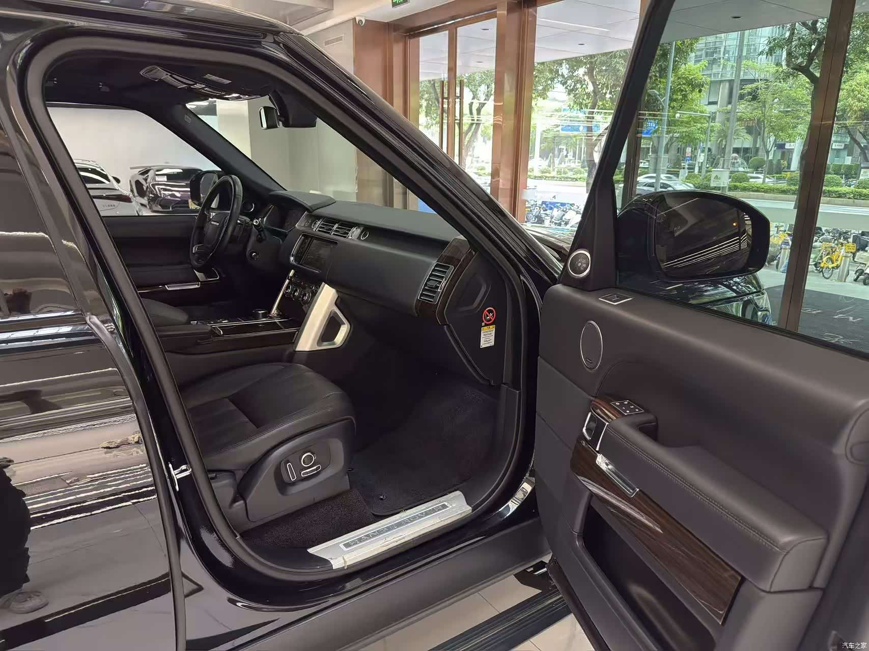 Land Rover Range Rover, 2015 11