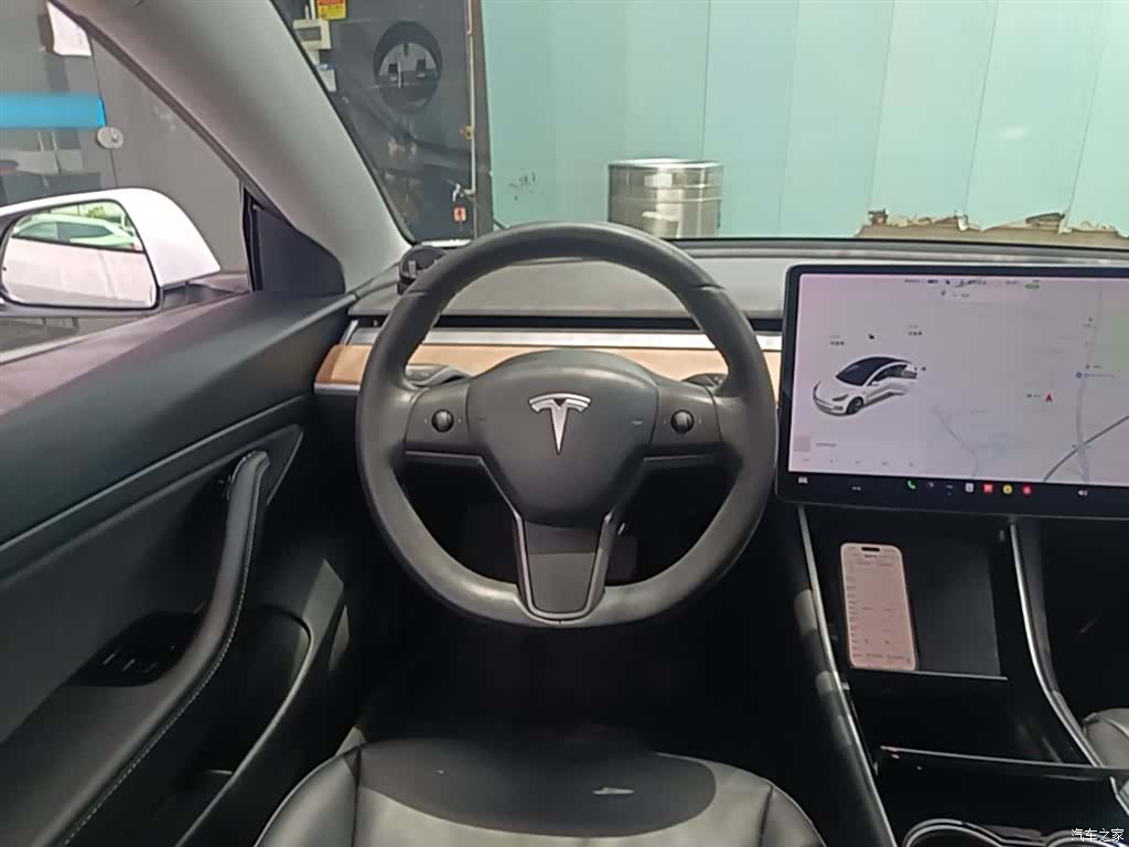 Tesla Model 3, 2020 11