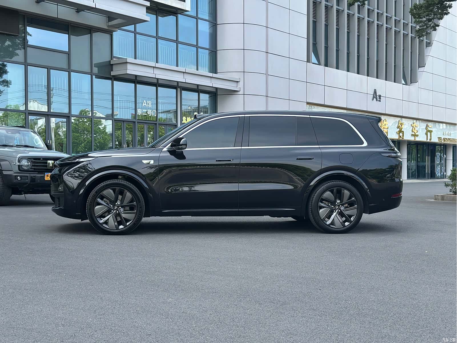 Li Auto L9, 2024 3