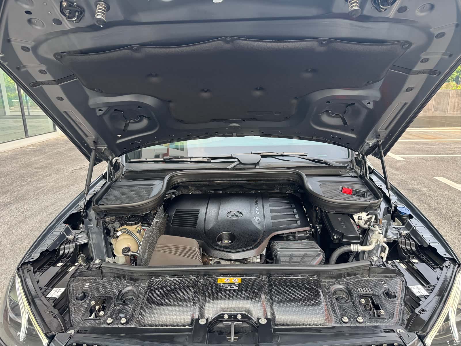 Mercedes-Benz GLE, 2019 16