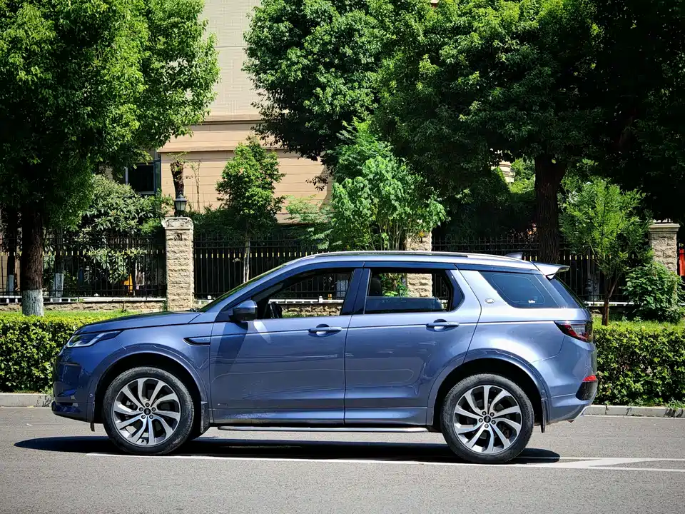 Land Rover Discover sports