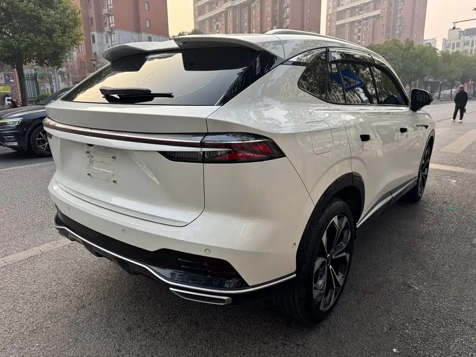 Roewe RX5