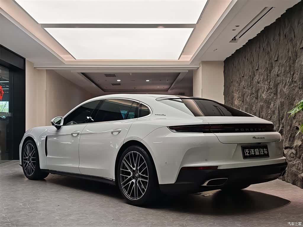 Porsche Panamera, 2026 19