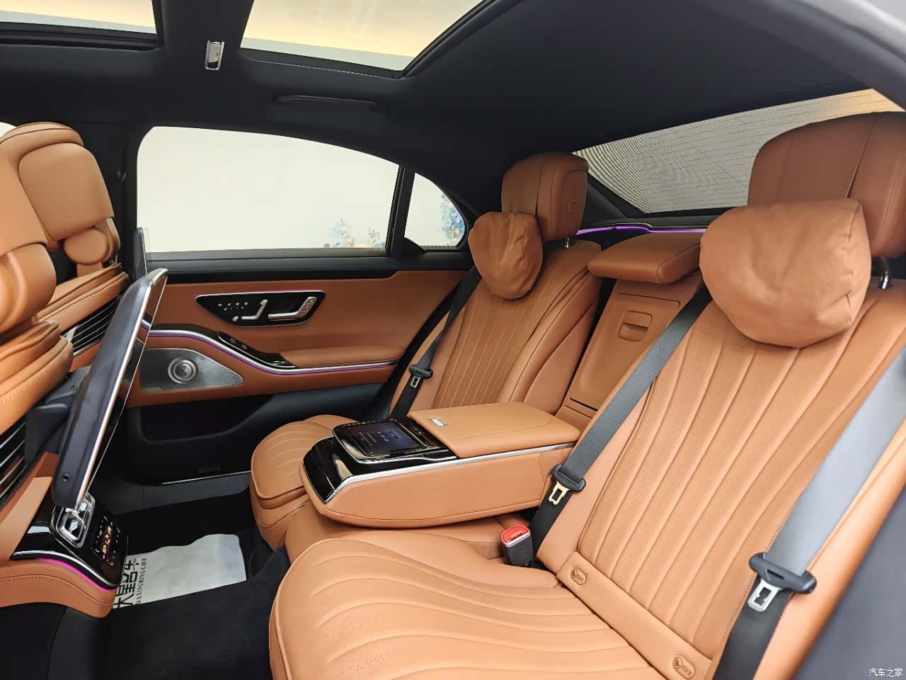 Mercedes-Benz S-Class, 2024 10