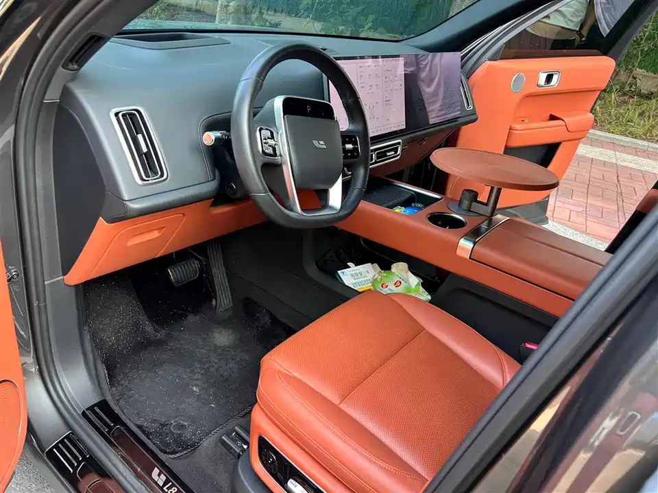 Li Auto Ideal L8