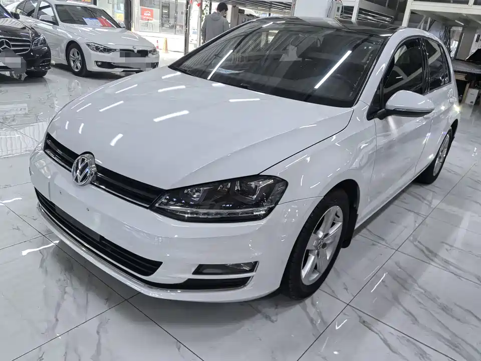 Volkswagen golf