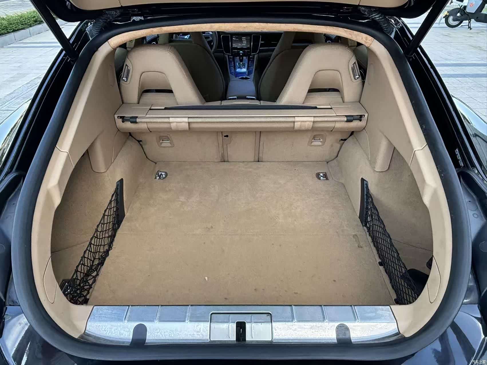 Porsche Panamera, 2010 11