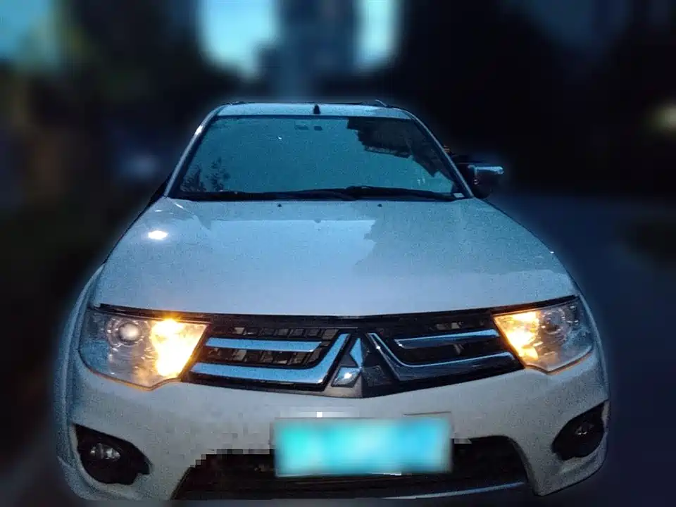 Mitsubishi Pajero Jinchang