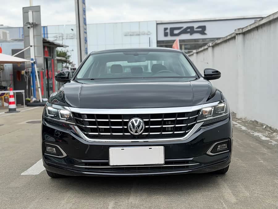 Volkswagen Passat 2020, фото 2