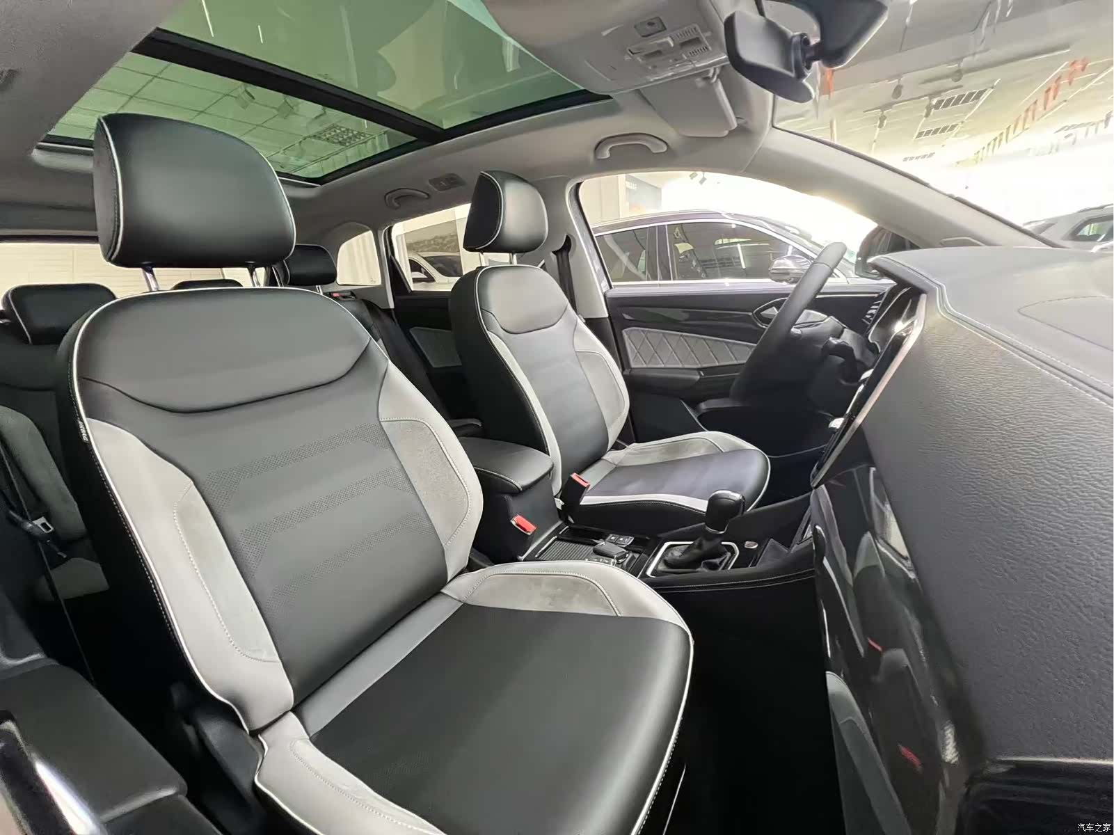 Volkswagen VS7, 2023 20