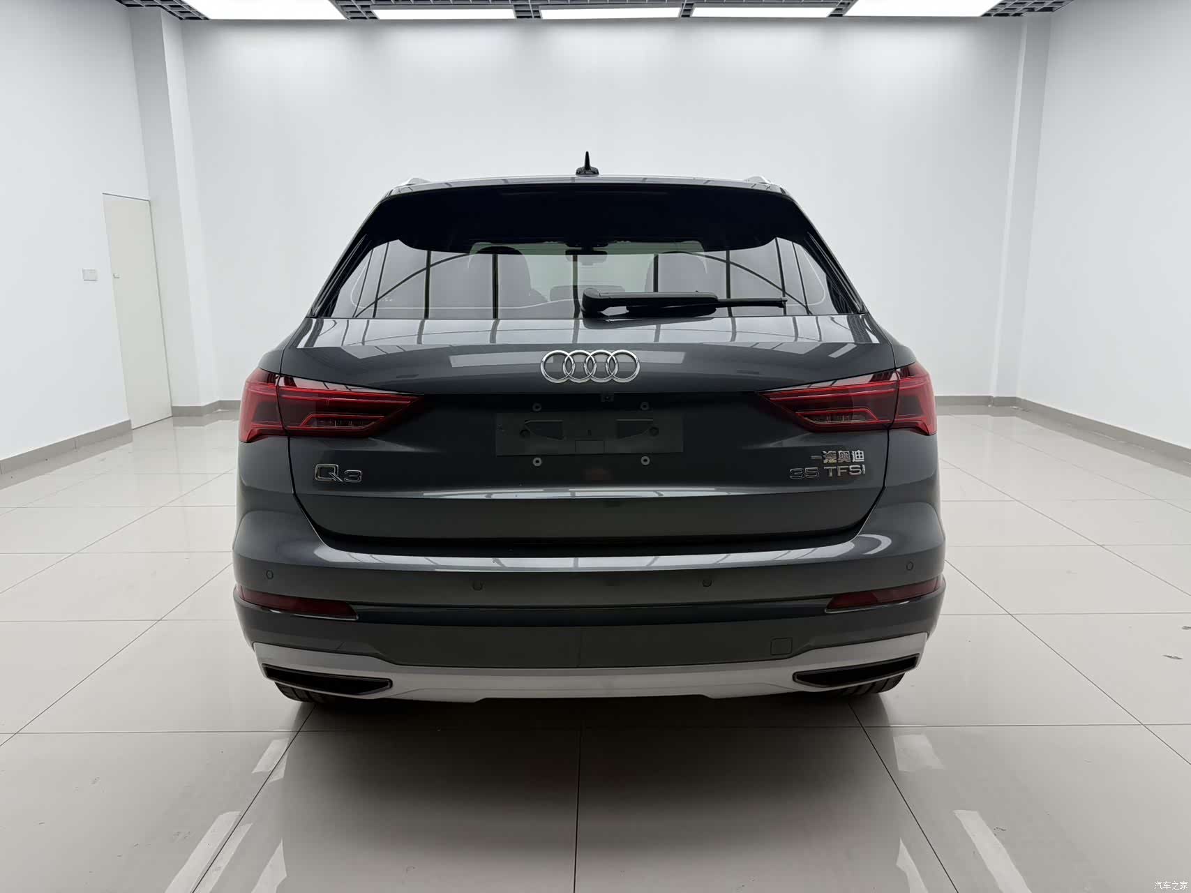 Audi Q3, 2022 все фото